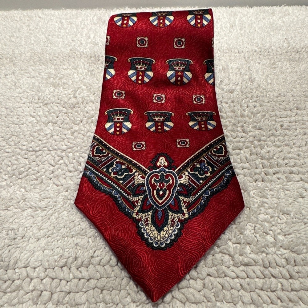 Evan Picone Tie‎ Red Art Deco Medallion Monogram Geometric Silk Old Money USA